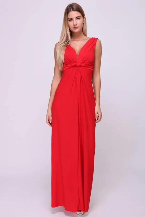 Fantastisk smuk rød maxi-kjole Miss 549,-